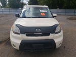 2010 Kia Soul + Cream vin: KNDJT2A24A7185573