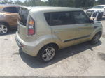 2010 Kia Soul + Green vin: KNDJT2A25A7052031