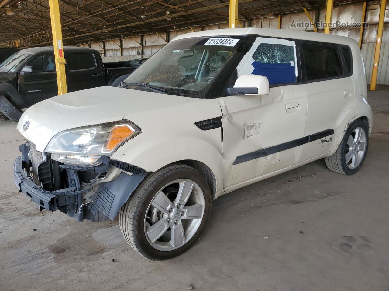 2010 Kia Soul + Cream vin: KNDJT2A25A7075163