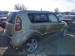 2010 Kia Soul ! Green vin: KNDJT2A25A7125558