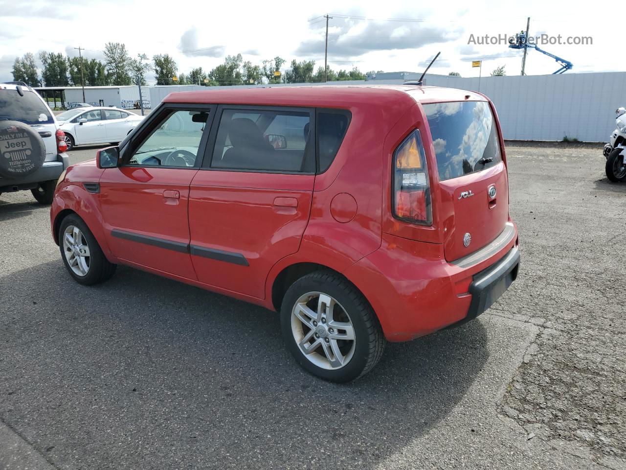 2010 Kia Soul + Red vin: KNDJT2A25A7138391