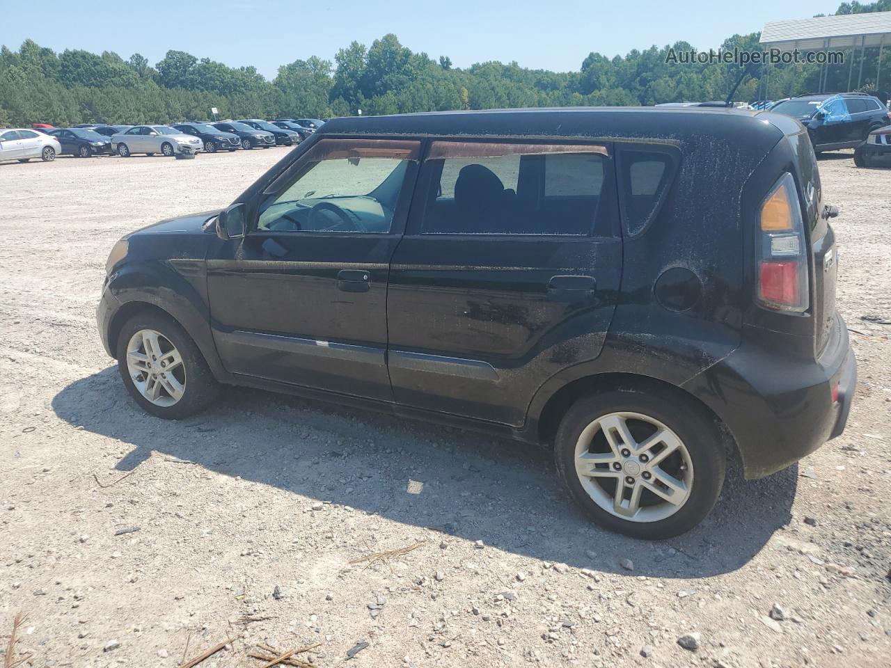 2010 Kia Soul + Black vin: KNDJT2A25A7147592