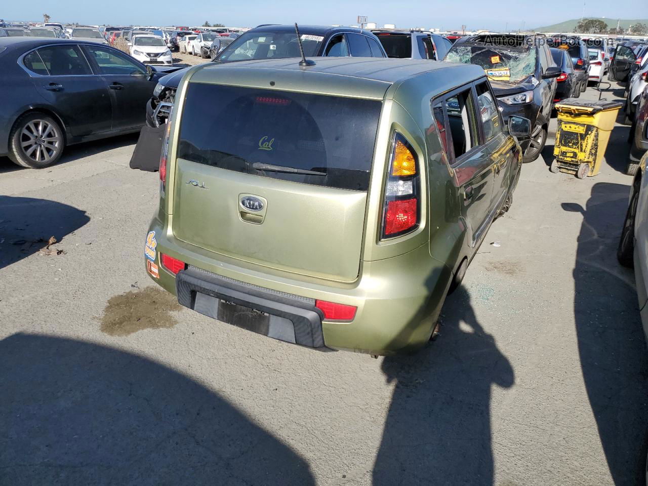 2010 Kia Soul + Green vin: KNDJT2A25A7160083