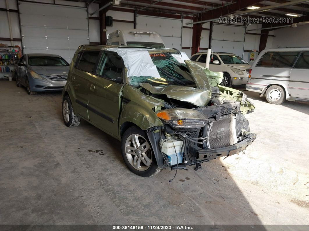 2010 Kia Soul + Green vin: KNDJT2A25A7164697