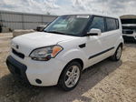 2010 Kia Soul + White vin: KNDJT2A25A7176851