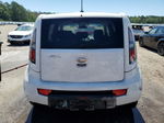 2010 Kia Soul + White vin: KNDJT2A26A7034928