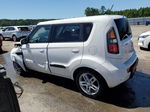 2010 Kia Soul + White vin: KNDJT2A26A7034928