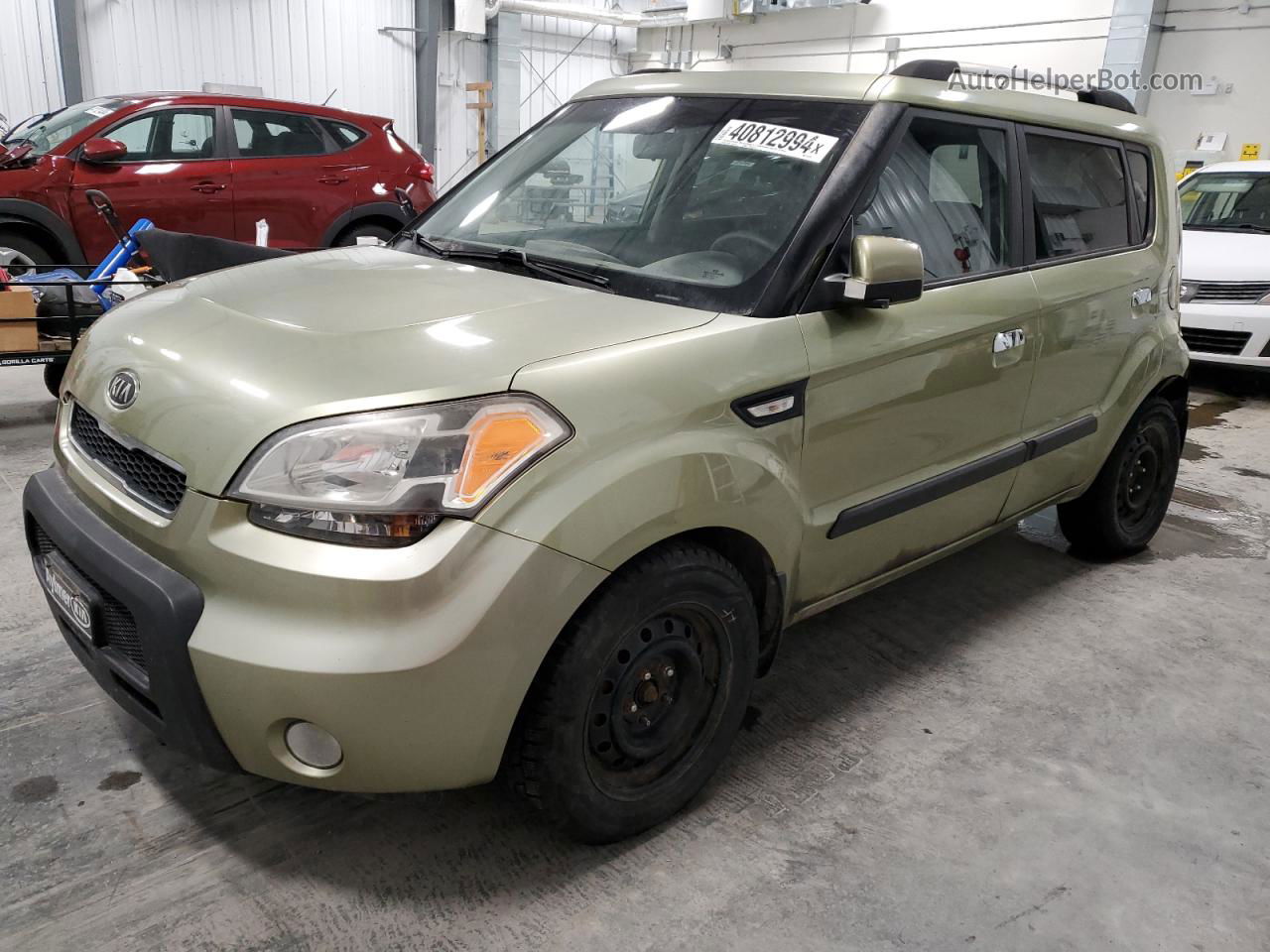 2010 Kia Soul + Green vin: KNDJT2A26A7055505