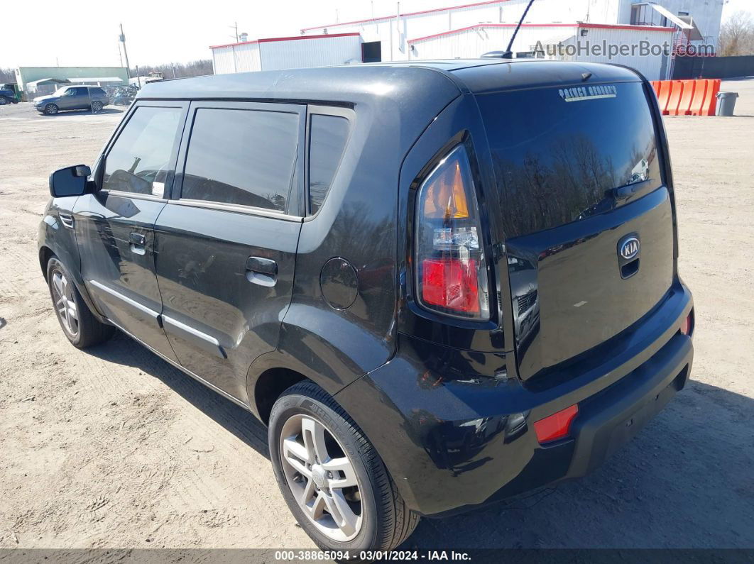 2010 Kia Soul + Black vin: KNDJT2A26A7087077