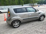 2010 Kia Soul + Gold vin: KNDJT2A26A7123432