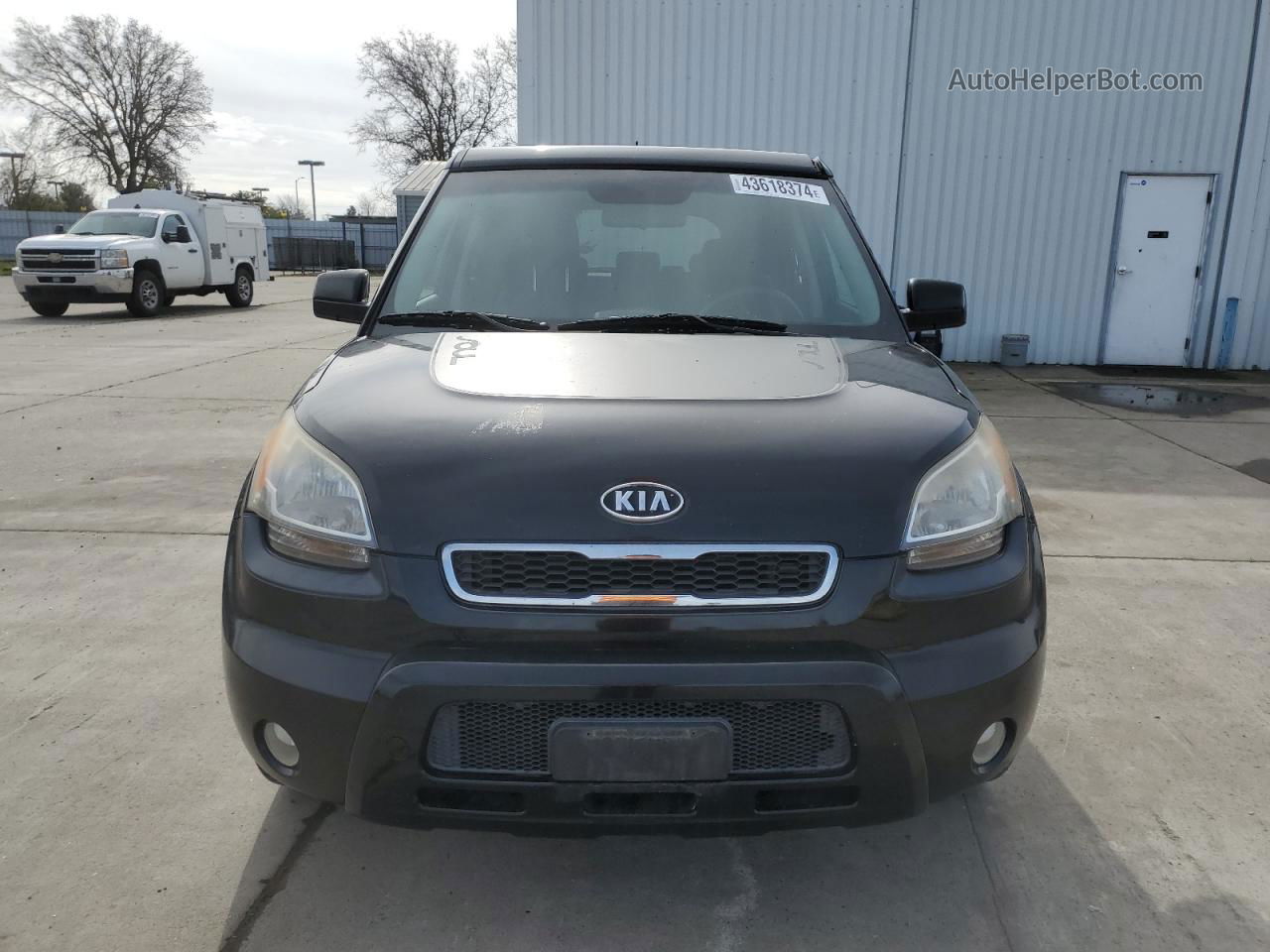 2010 Kia Soul + Black vin: KNDJT2A26A7128940