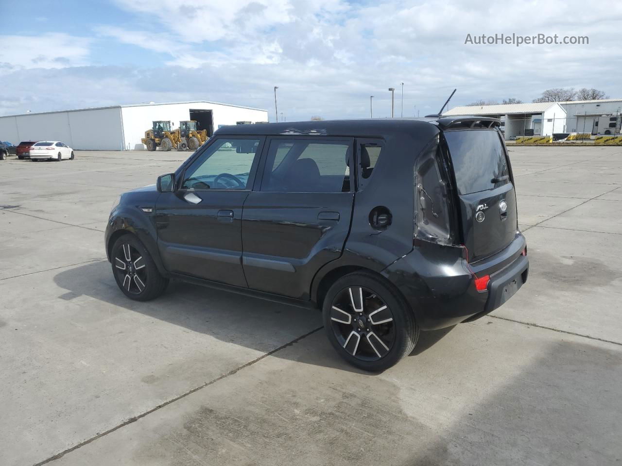 2010 Kia Soul + Black vin: KNDJT2A26A7128940