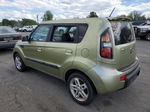 2010 Kia Soul + Green vin: KNDJT2A26A7168080