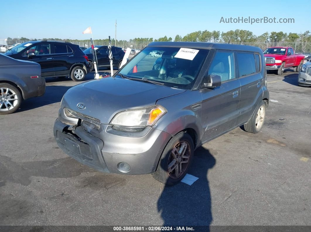 2010 Kia Soul +/!/sport Gray vin: KNDJT2A26A7179158