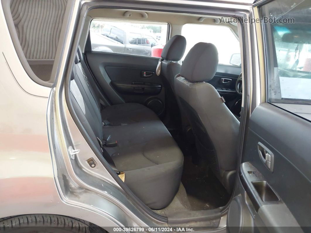 2010 Kia Soul + Золотой vin: KNDJT2A26A7190404