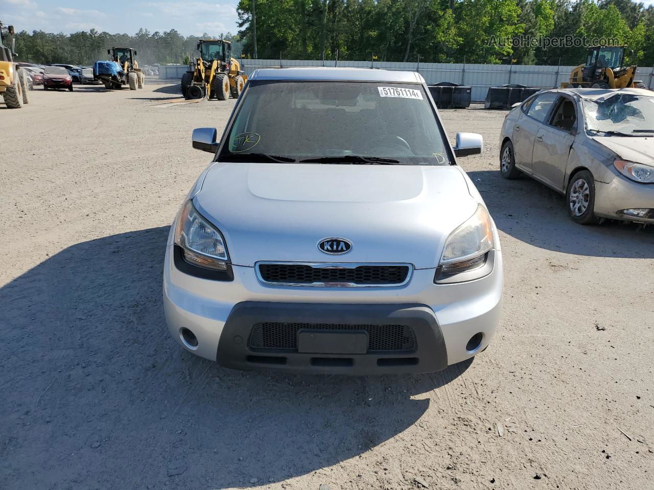 2010 Kia Soul + Silver vin: KNDJT2A26A7704073