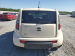 2010 Kia Soul + Кремовый vin: KNDJT2A27A7038132