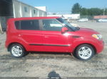 2010 Kia Soul + Red vin: KNDJT2A27A7044450