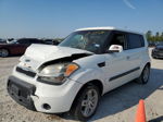 2010 Kia Soul + Белый vin: KNDJT2A27A7052211