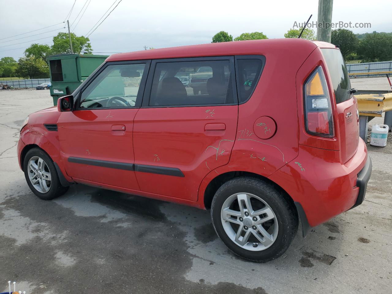 2010 Kia Soul + Red vin: KNDJT2A27A7114982