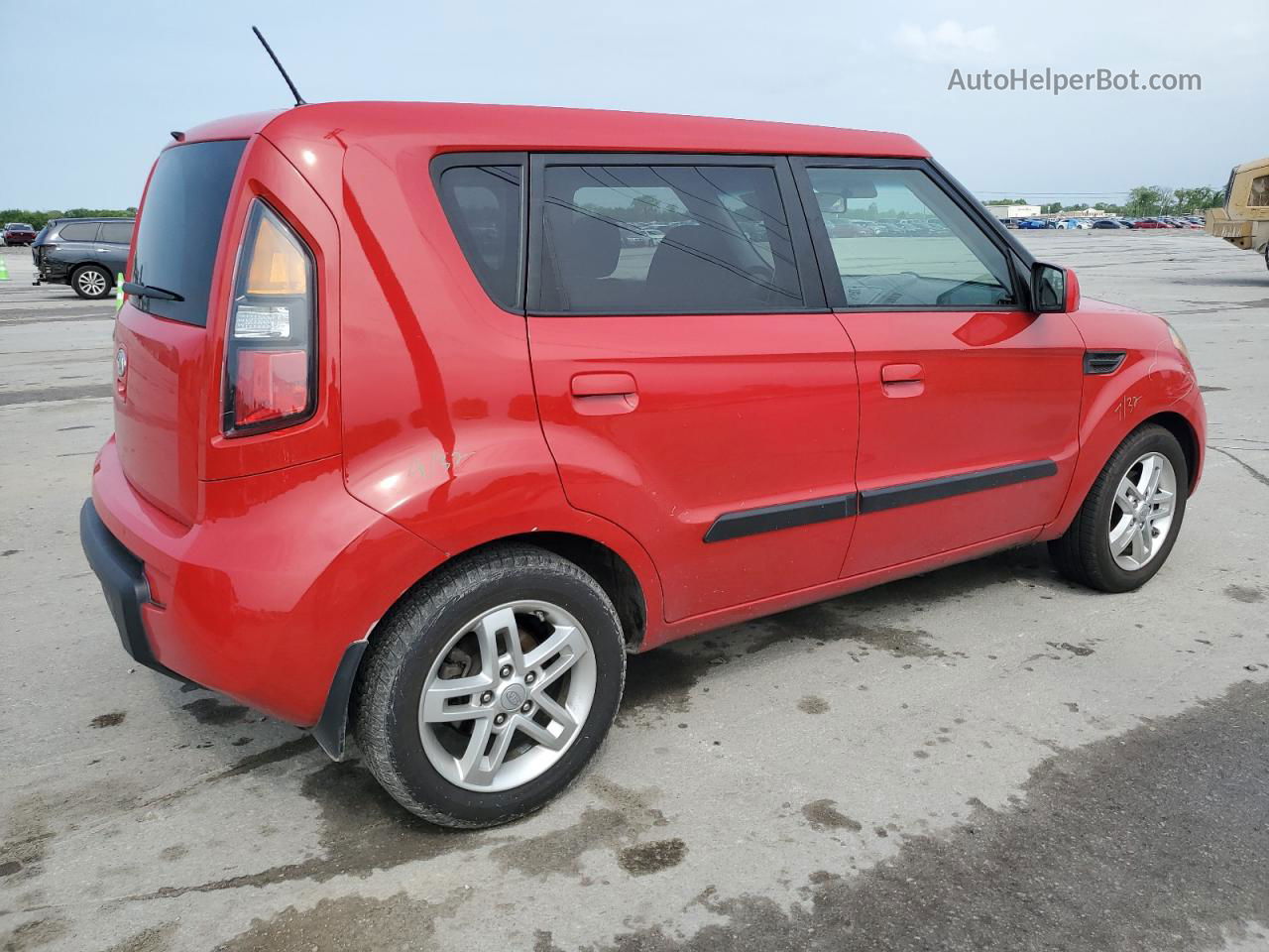 2010 Kia Soul + Red vin: KNDJT2A27A7114982