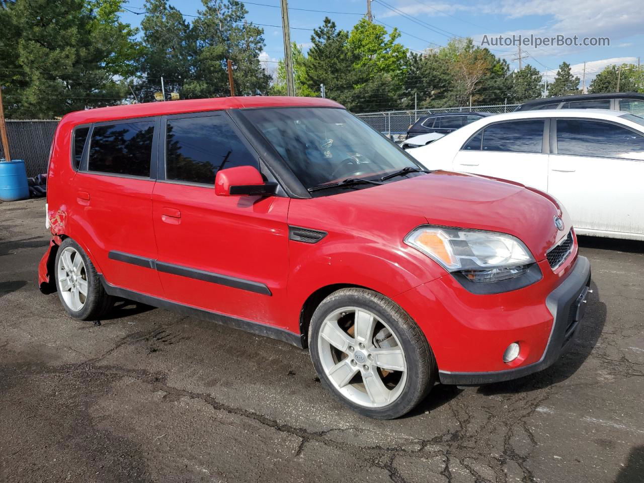 2010 Kia Soul + Red vin: KNDJT2A27A7123486