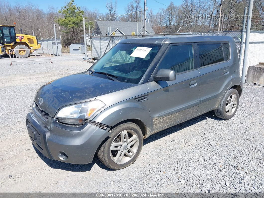 2010 Kia Soul + Gray vin: KNDJT2A27A7158335