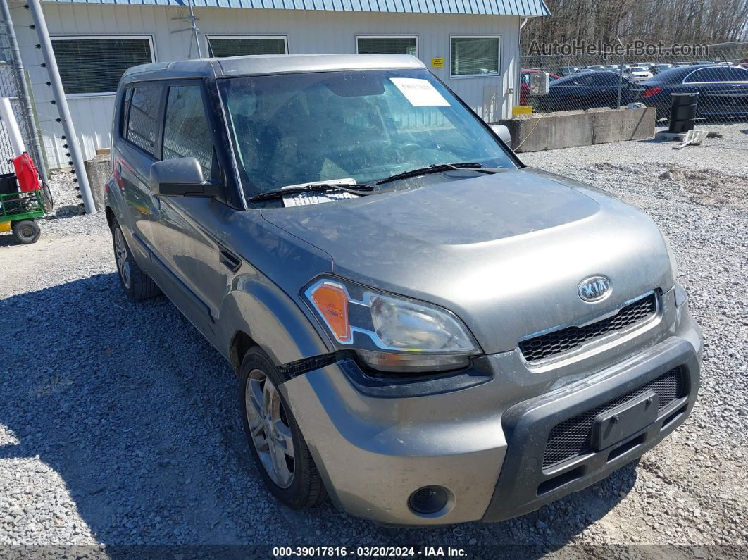 2010 Kia Soul + Gray vin: KNDJT2A27A7158335