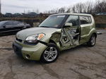 2010 Kia Soul + Green vin: KNDJT2A27A7161087