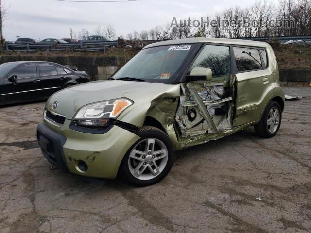 2010 Kia Soul + Green vin: KNDJT2A27A7161087