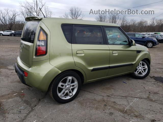 2010 Kia Soul + Green vin: KNDJT2A27A7161087