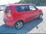 2010 Kia Soul + Red vin: KNDJT2A27A7165673