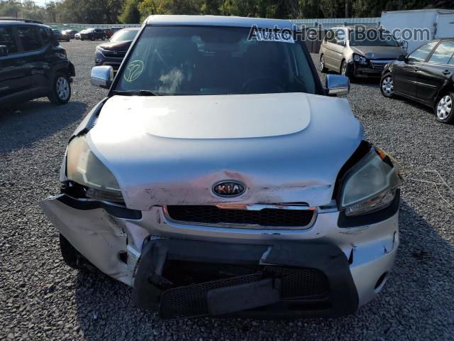 2010 Kia Soul + Silver vin: KNDJT2A27A7701750