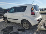 2010 Kia Soul + White vin: KNDJT2A28A7027138