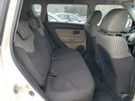 2010 Kia Soul + Кремовый vin: KNDJT2A28A7048829