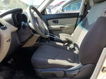 2010 Kia Soul + Кремовый vin: KNDJT2A28A7048829