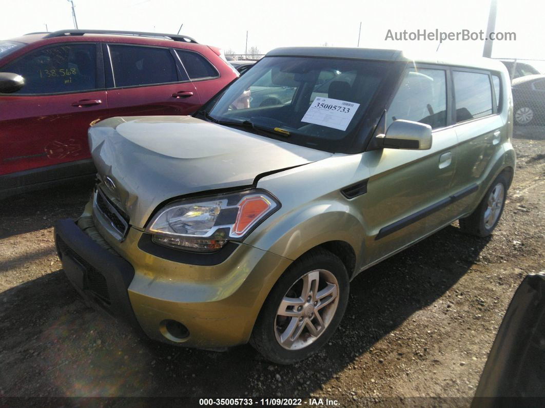 2010 Kia Soul + Золотой vin: KNDJT2A28A7077019