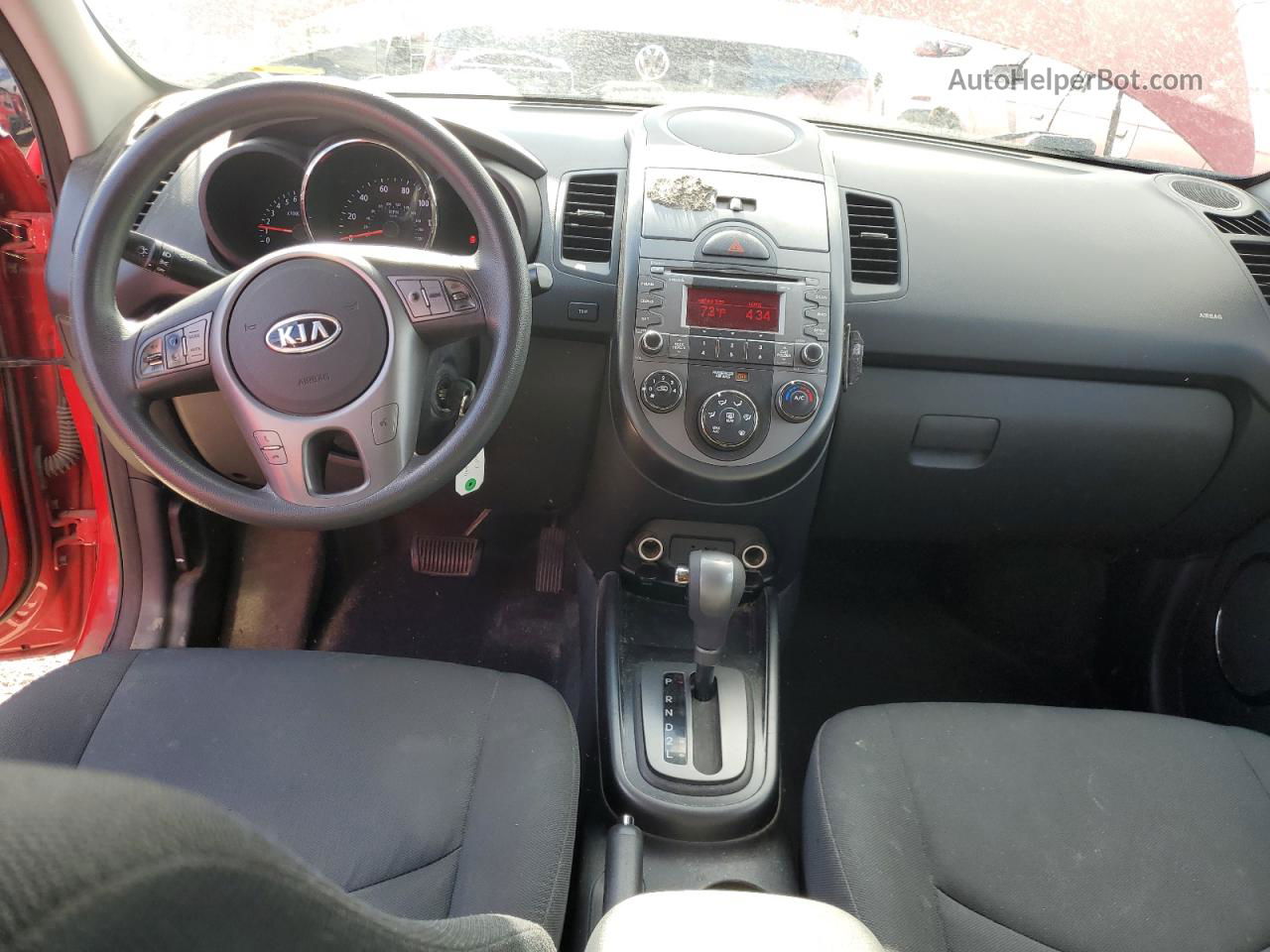 2010 Kia Soul + Красный vin: KNDJT2A28A7105871