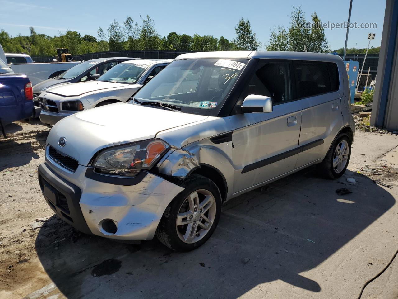 2010 Kia Soul + Silver vin: KNDJT2A28A7112349