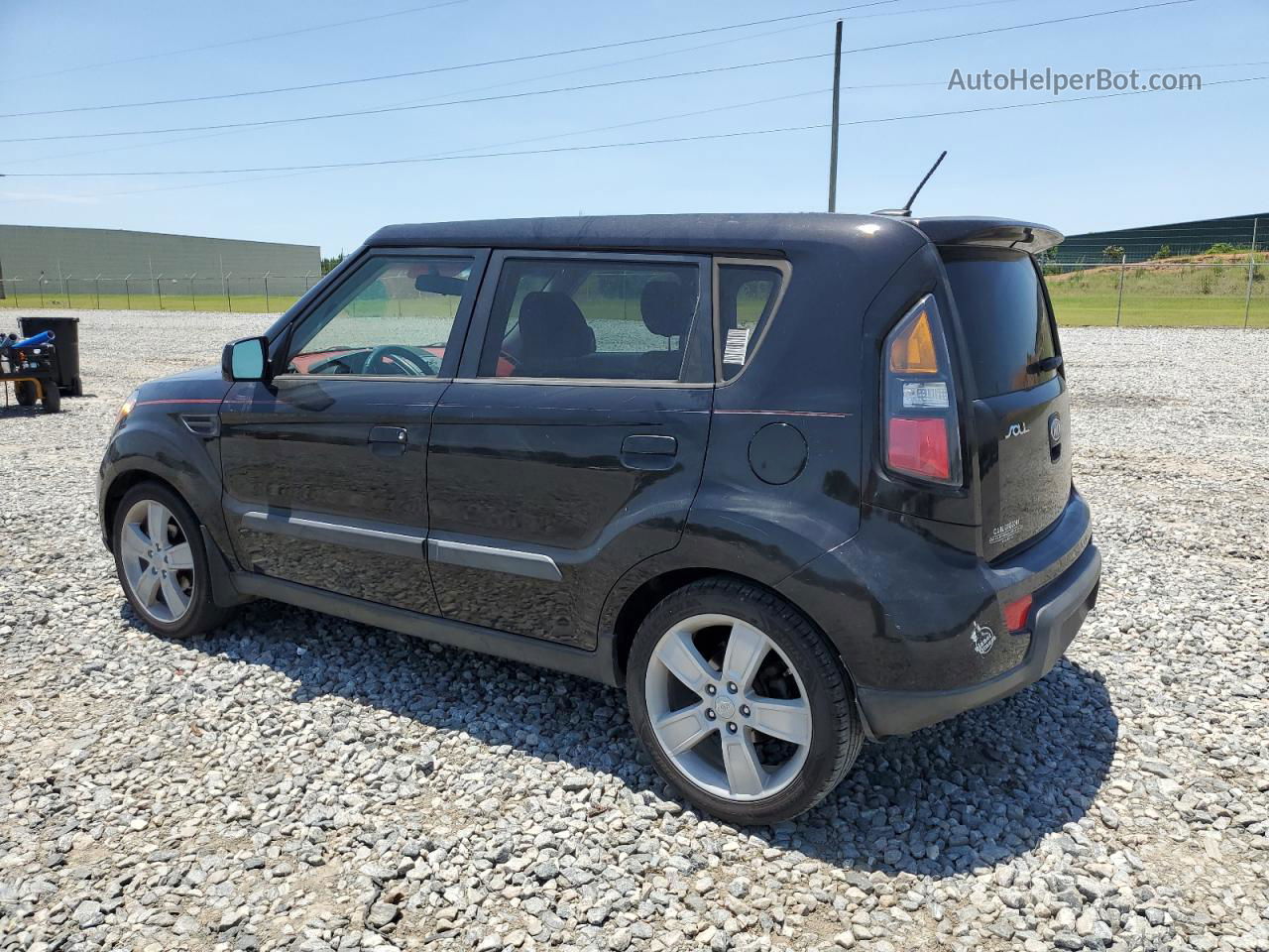 2010 Kia Soul + Black vin: KNDJT2A28A7135808