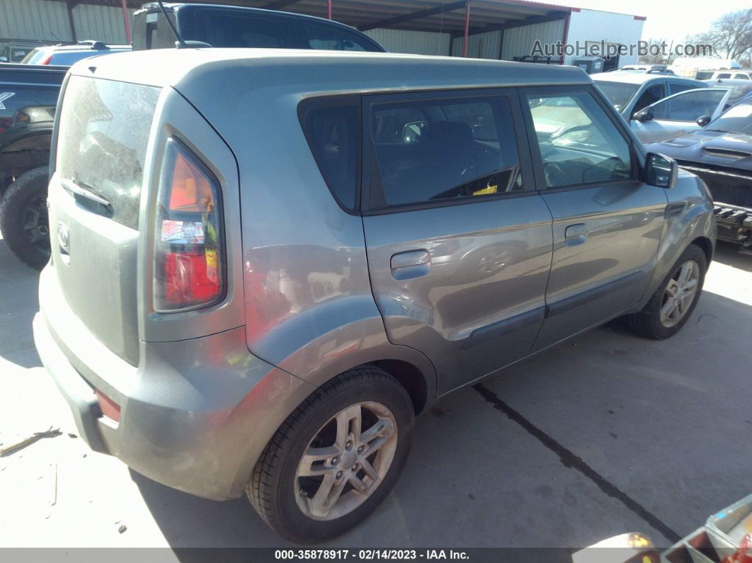 2010 Kia Soul + Gray vin: KNDJT2A28A7166976