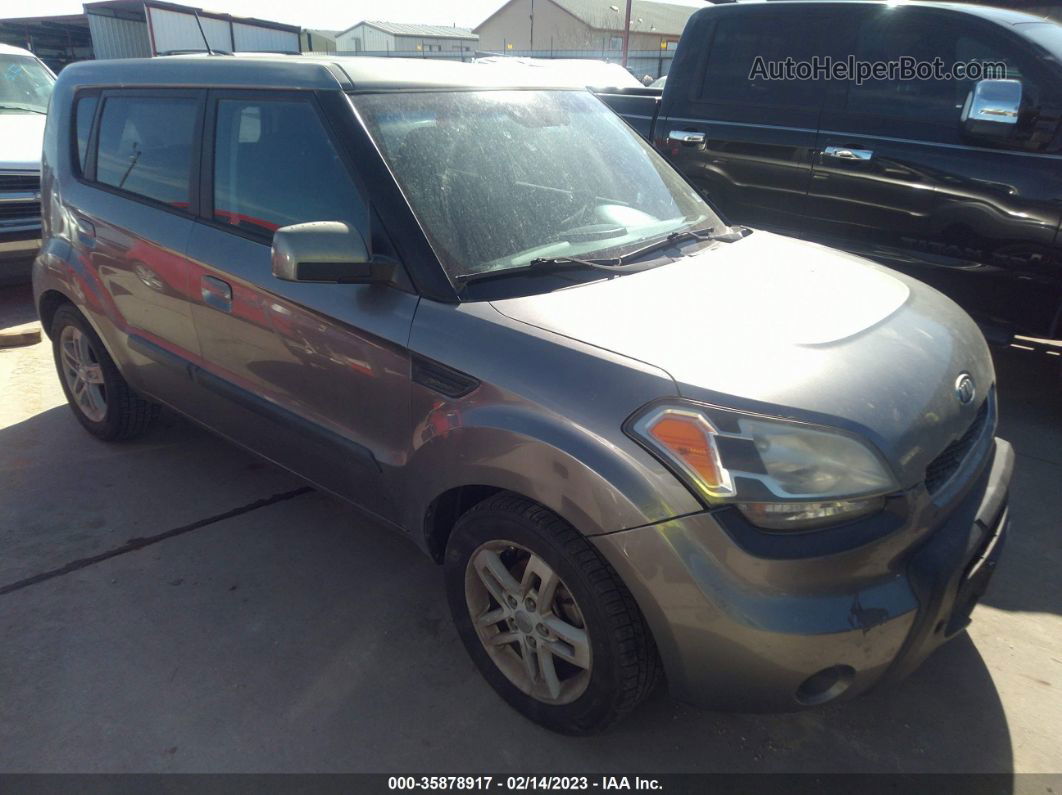 2010 Kia Soul + Gray vin: KNDJT2A28A7166976