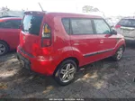 2010 Kia Soul + Красный vin: KNDJT2A28A7188718