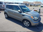 2010 Kia Soul + Gray vin: KNDJT2A28A7192414