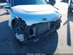 2010 Kia Soul + Silver vin: KNDJT2A28A7701756