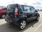 2010 Kia Soul + Black vin: KNDJT2A29A7031036