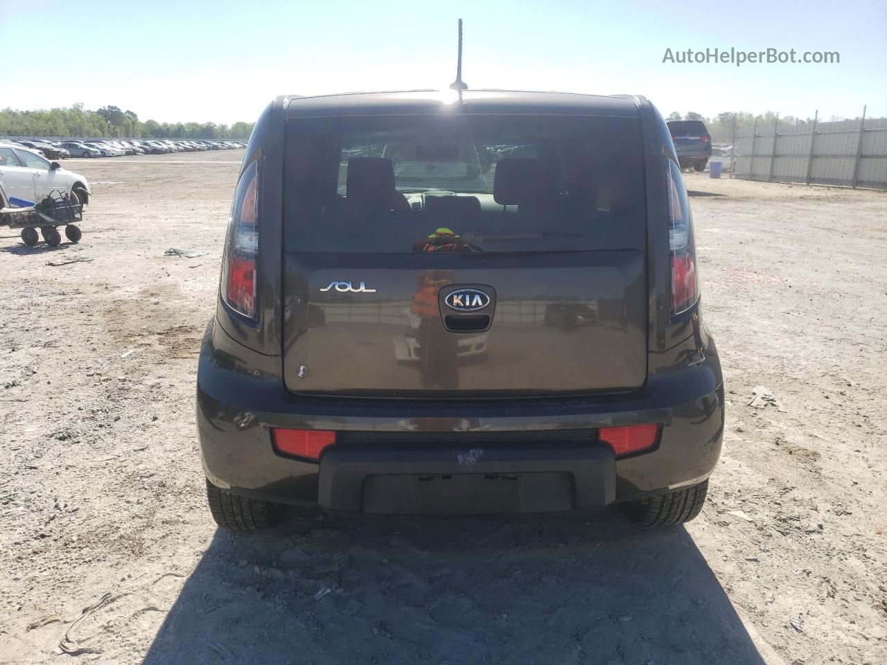 2010 Kia Soul + Коричневый vin: KNDJT2A29A7087669