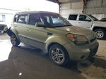 2010 Kia Soul + Green vin: KNDJT2A29A7118306