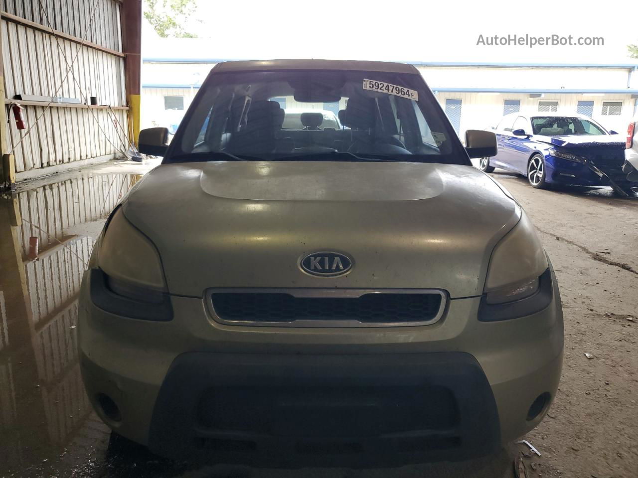 2010 Kia Soul + Green vin: KNDJT2A29A7118306