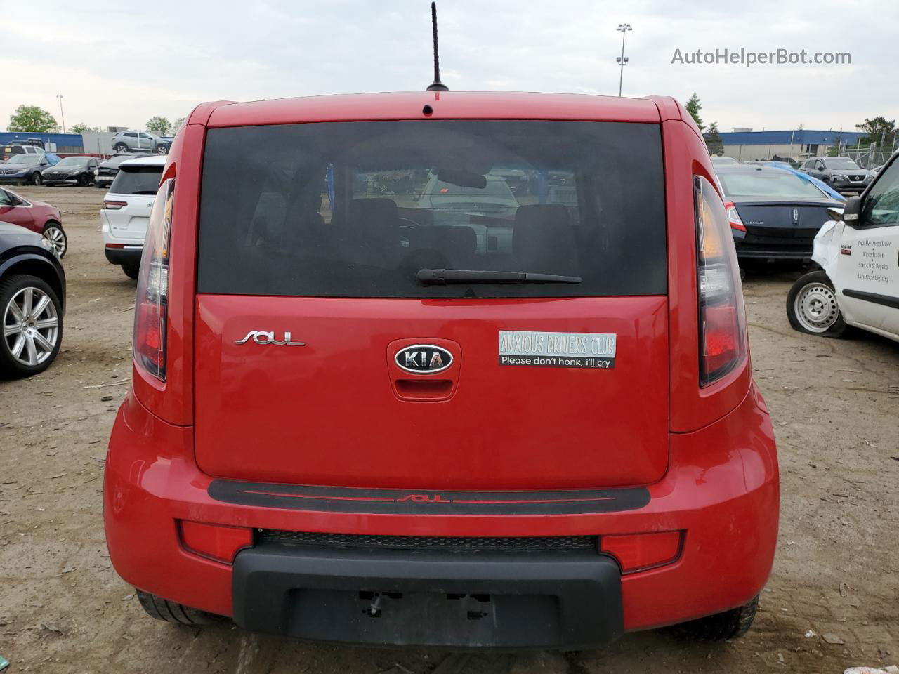 2010 Kia Soul + Red vin: KNDJT2A29A7119567